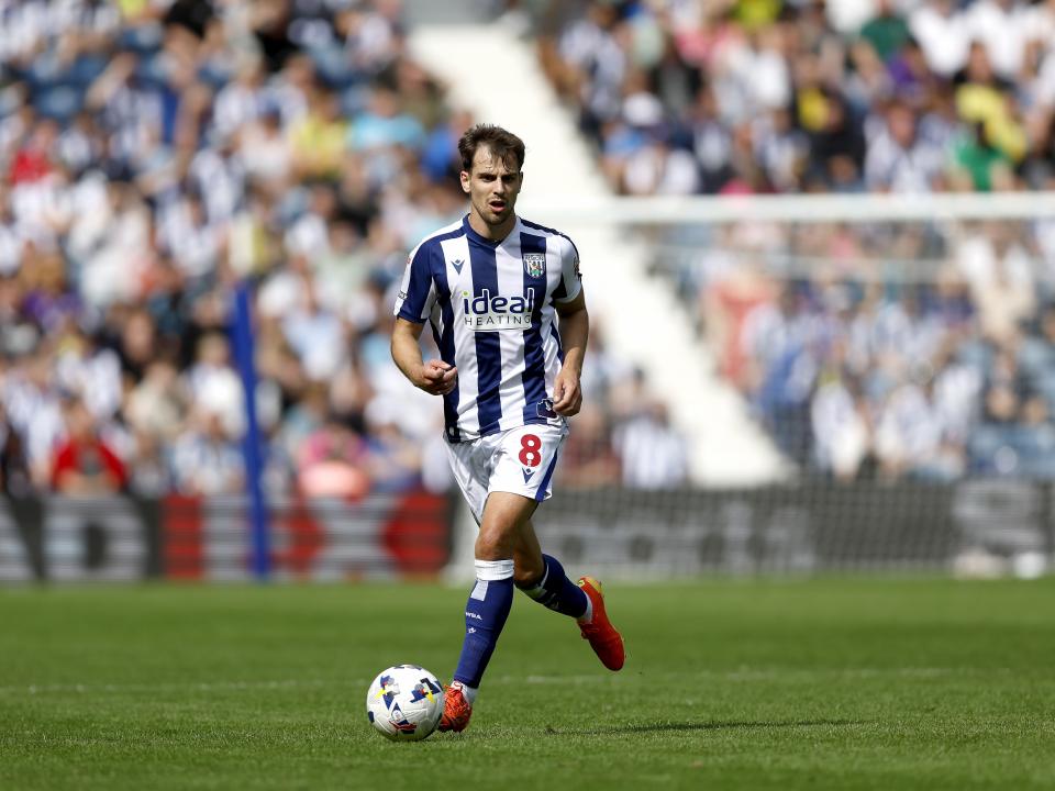 Jayson Molumby in action against Blackburn