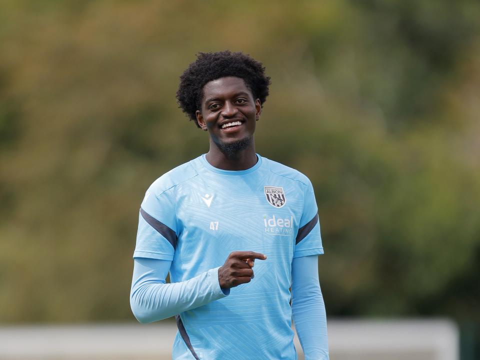 A photo of Albion U21 player Michael Parker in the 2025/26 blue training kit