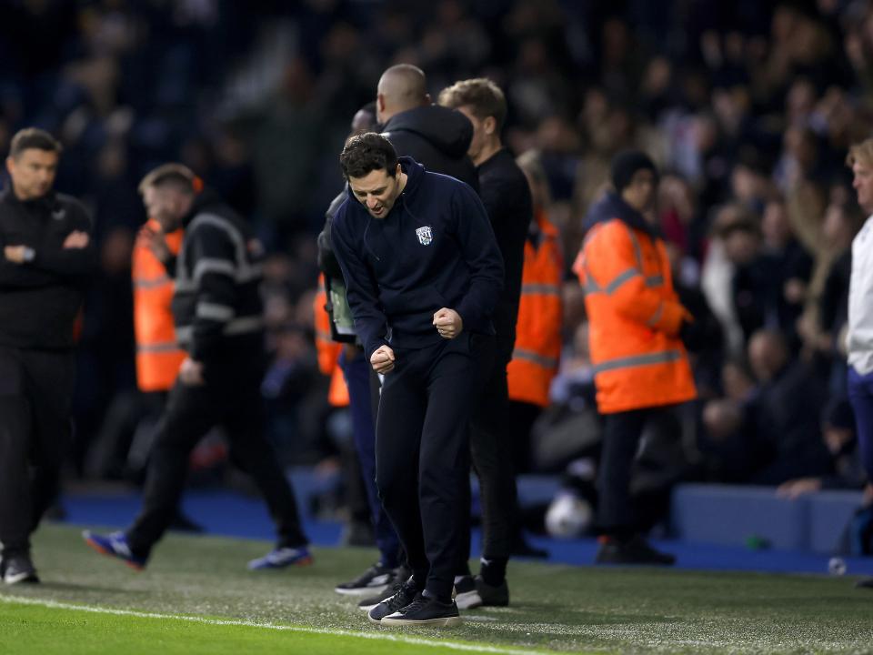 Ryan Mason celebrating beating PNE on the side of the pitch at The Hawthorns