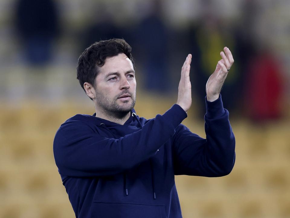 Ryan Mason applauding WBA fans at Norwich 