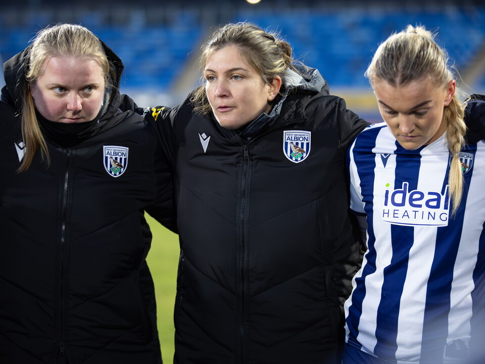 Siobhan Hodgetts-Still in the team huddle after Halifax.