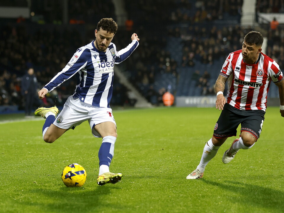 Mikey Johnston on the ball against Sheffield United 