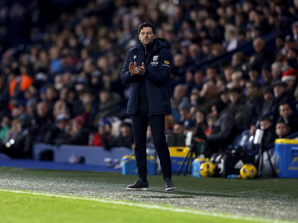 Ryan Mason on the side of the pitch at The Hawthorns against Sheffield United 