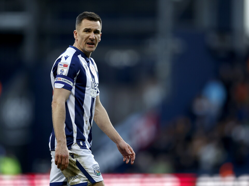 Jed Wallace in action against Hull City 