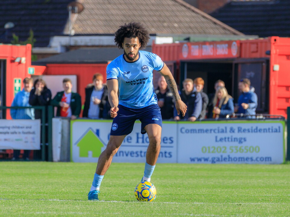 Jamal Mohammed plays against Poole Town