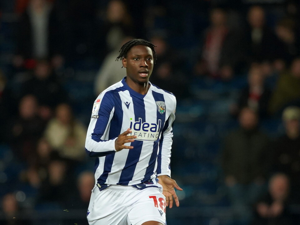 Jamal Jimoh-Aloba in action in the home kit 