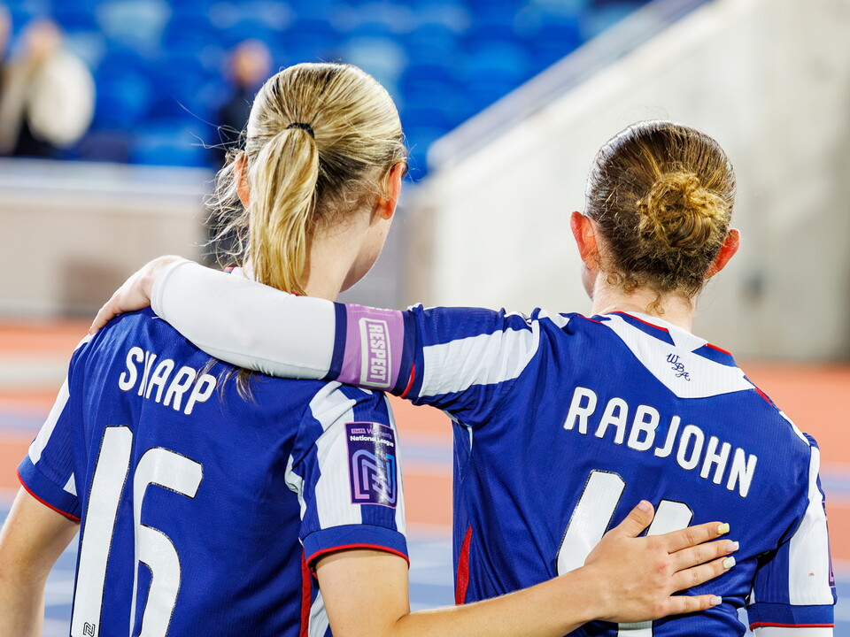 Albion Women celebrating.