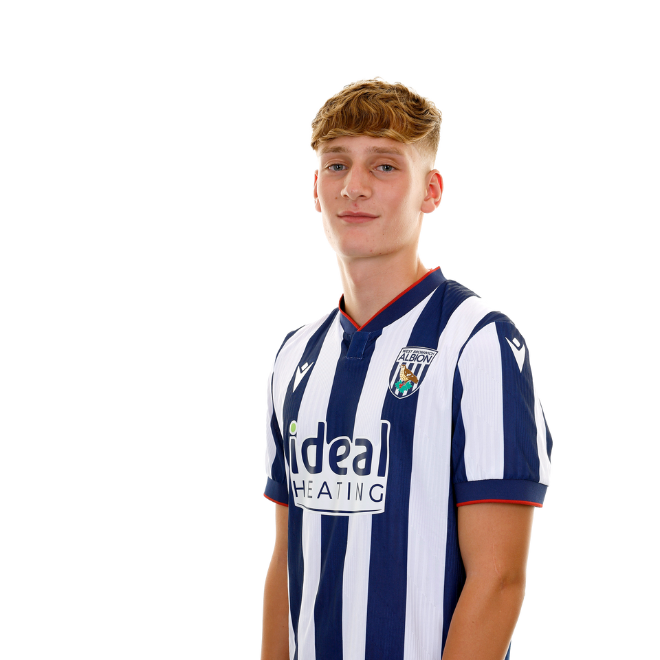 A 2026/27 headshot of U18 player Archie Saeed