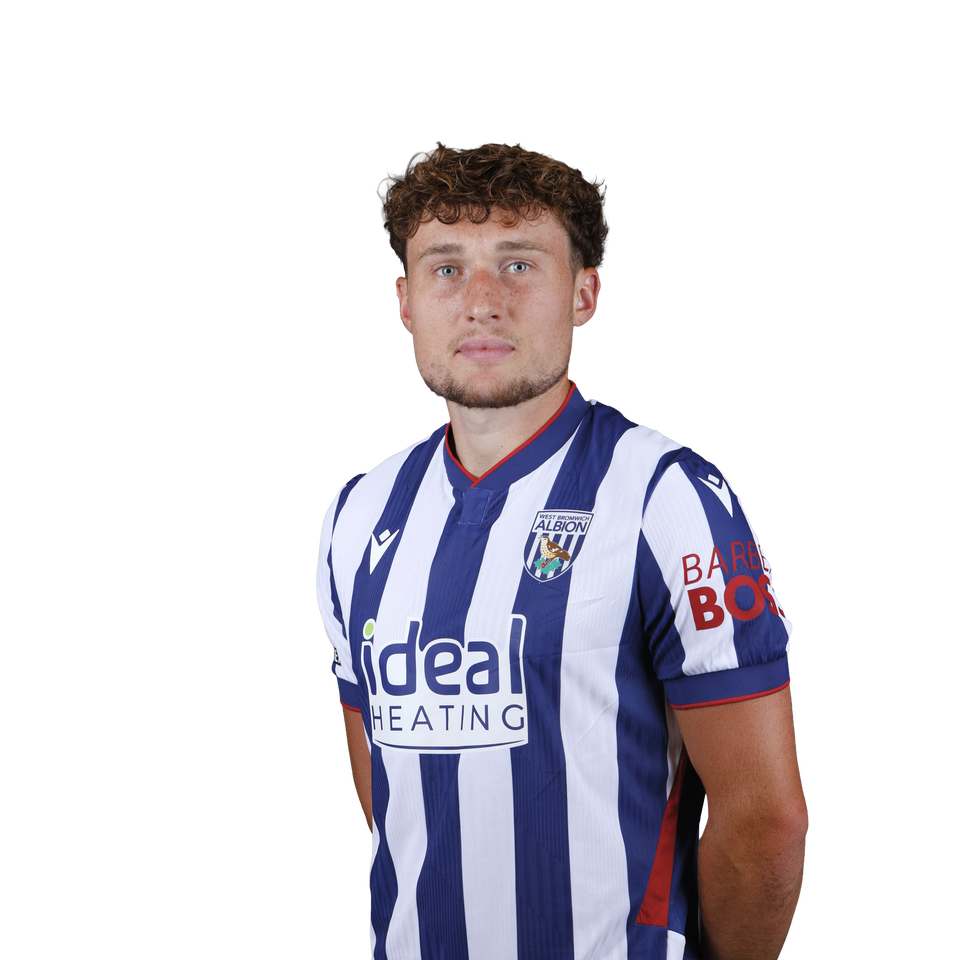 A 2026/27 headshot of Callum Styles in the home kit