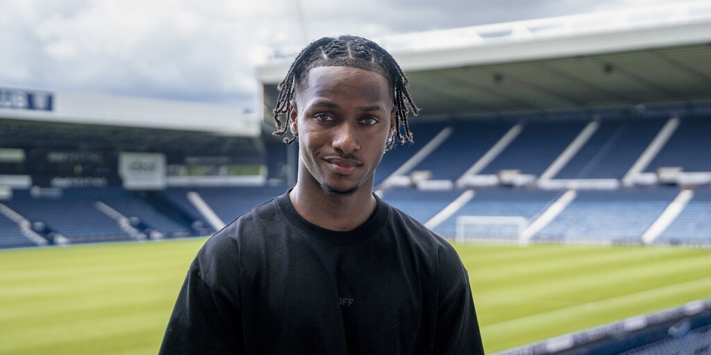 Young winger Remar McNeil signs professional deal | West Bromwich Albion